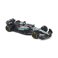 Bburago比美高1:64 F1掛卡系列-梅賽德斯-AMG F1 W16 E Performance（2025澳大利亞大獎賽）（#63喬治&middot;拉塞爾）（無頭盔）-銀色/啞光黑 18-58002#63