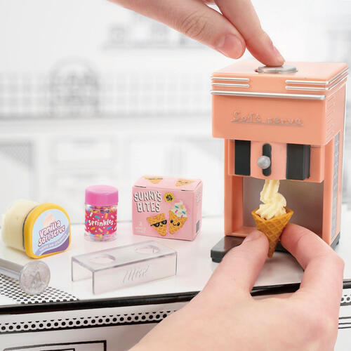 MGA's Miniverse - 迷你宇宙手作驚喜球-家電系列S2- 隨機發貨