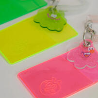 KINGJUN 經典彈簧卡套／閃粉粉＋粉繩＋經典蠢兔（透）