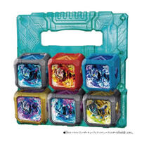 Ultraman BANDAI 超人力霸王雅克DX 布雷薩魔方&魔方收納夾