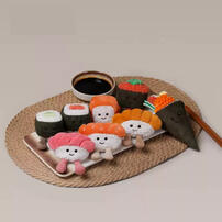 MCHUGS 鮪魚小卷壽司吊飾