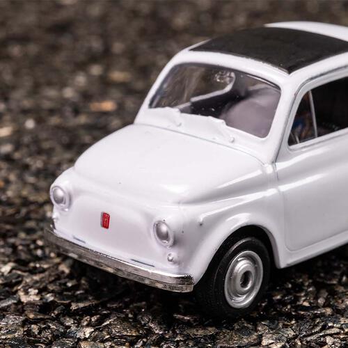 playpop 1:60 合金車 Fiat Nuova 500