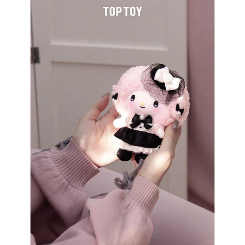 TOPTOY/三麗鷗家族姐妹穿搭系列搪膠毛絨盲盒 - 隨機發貨