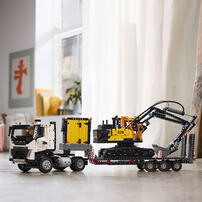 Lego technic 樂高&reg; 科技系列 Volvo FMX Truck & EC230 Electric Excavator 42175
