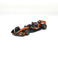 Bburago比美高1:43 F1系列-麥克拉倫 F1 車隊 MCL39 （無頭盔，紙盒版）（2025 澳大利亞大獎賽）(#81 奧斯卡&middot;皮亞斯特里) - 啞黑色/橙色 18-38248#81