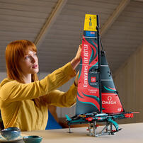 Lego technic 樂高&reg; 科技玩具 Emirates Team New Zealand AC75 Yacht 42174