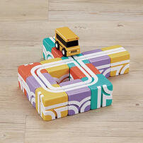 Qbi Happy School Bus: Stack and Stay Creative Blocks