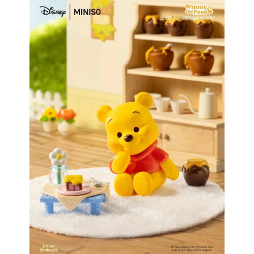 MINISO	迪士尼小熊維尼宅家時刻系列手辦盲盒- 隨機發貨