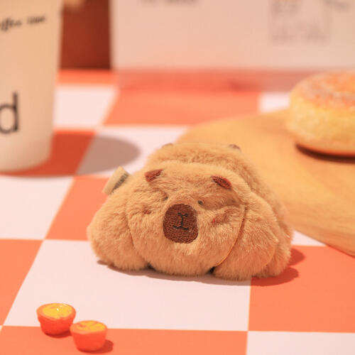 TUNTUNZAI卡皮巴拉	豚豚崽烘焙坊牛角包發抓