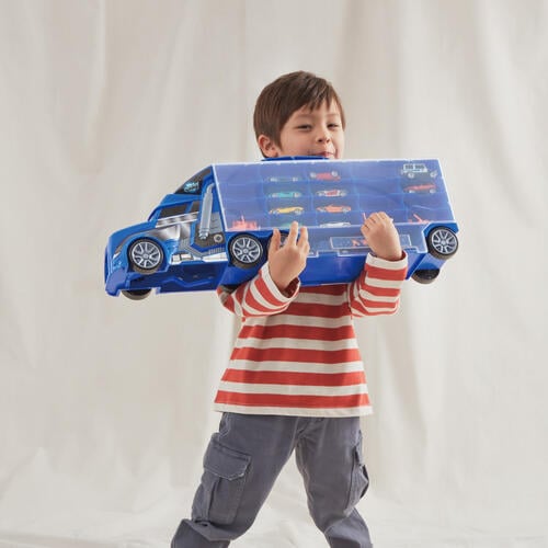 Speed City Stunt Transporter with 11 vehicles
