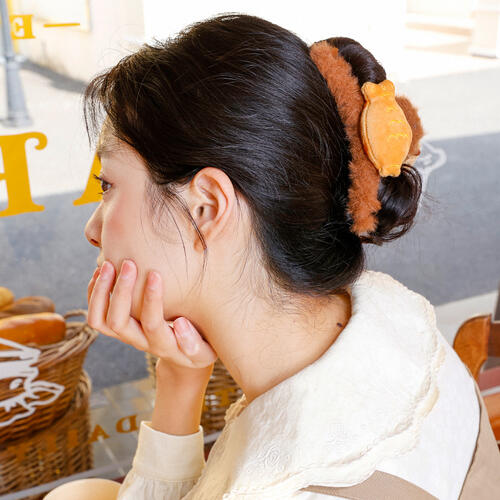 TUNTUNZAI卡皮巴拉	豚豚崽烘焙坊毛絨髮抓