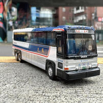 tiny 合金模型車- MCI96A3 國光客運 台灣巴士