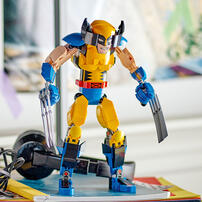 LEGO Super Heroes Wolverine Construction Figure 76257