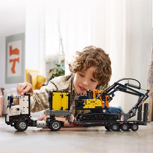Lego technic 樂高&reg; 科技系列 Volvo FMX Truck & EC230 Electric Excavator 42175