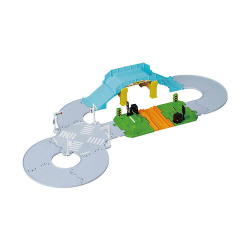 Tomica Town Bridge&railroad crossing set