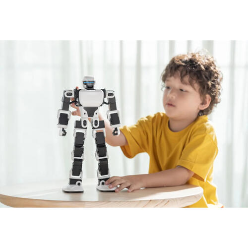 ROBOSEN 星際偵察兵