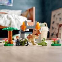 LEGO Duplo Jurassic World T. Rex And Triceratops Dinosaur Breakout 10939