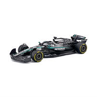 Bburago比美高1:64 F1掛卡系列-梅賽德斯-AMG F1 W16 E Performance（2025澳大利亞大獎賽）（#63喬治&middot;拉塞爾）（無頭盔）-銀色/啞光黑 18-58002#63