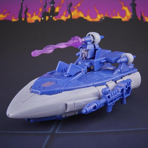 Transformers Studio Series Transformers: The Movie Voyager Class Scourge Action Figure