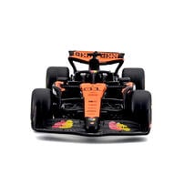 Bburago比美高1:64 F1掛卡系列-麥克拉倫車隊MCL39（2025澳大利亞大獎賽）（#81奧斯卡&middot;皮亞斯特里）（無頭盔） - 啞光黑/橙色 18-58001#81 