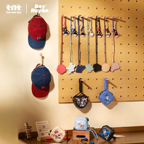 TNT Rayan請與我約會系列-燈芯絨棒球帽-款式二