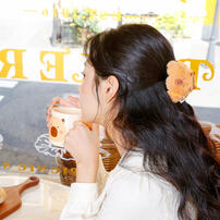 TUNTUNZAI卡皮巴拉	豚豚崽烘焙坊牛角包發抓