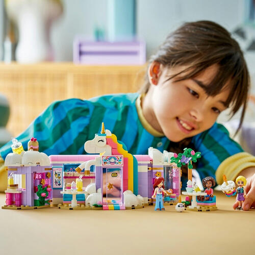 LEGO Friends Unicorn Dream Caf&eacute; 42684