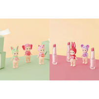 Sonny Angel KISS KISS charm figure- Assorted