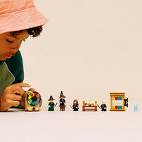 LEGO Harry Potter Hogwarts Castle: Sorting Hat Ceremony 76460