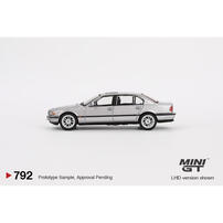 MINIGT	BMW 750IL Aspen Silver Metallic 合金車792