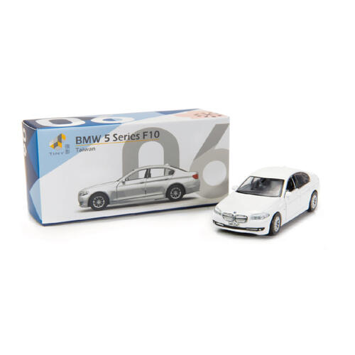 Tiny TW03 Diecast Toyota Prado 