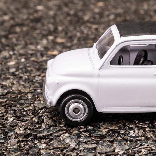 playpop 1:60 合金車 Fiat Nuova 500