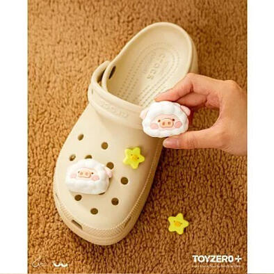 Lulu The Piggy	罐頭豬LuLu 變裝系列 - 鞋花 (豬羊套裝)