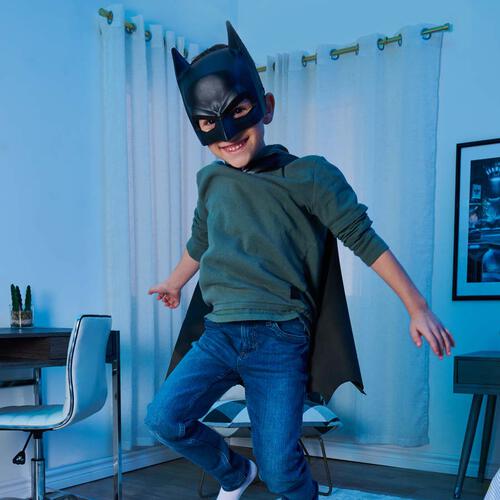 Batman Roleplay Mask & Cape Set