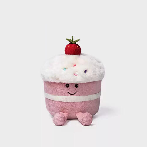 mchugs Strawberry cake 18cm