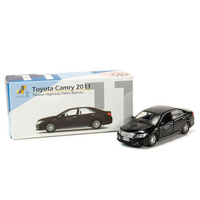 Tiny TW11  Toyota Camry 2011 Highway Patrol
