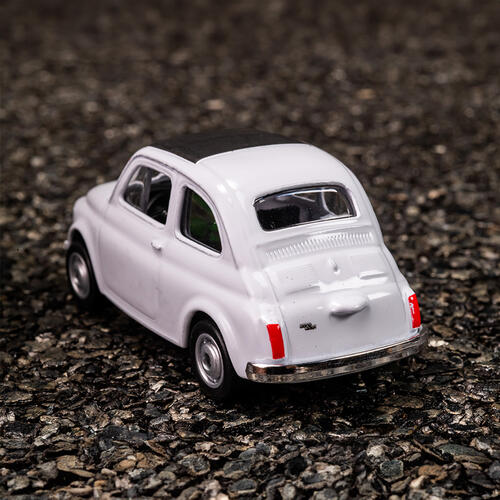 playpop 1:60 合金車 Fiat Nuova 500