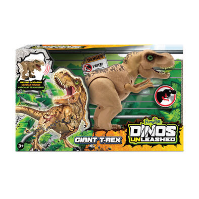 Giant T-RexWalking & Roaring