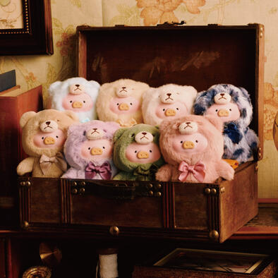 Toyzeroplus 罐頭豬LuLu - 復古泰迪玩具店搪膠絨毛掛件 - 隨機發貨