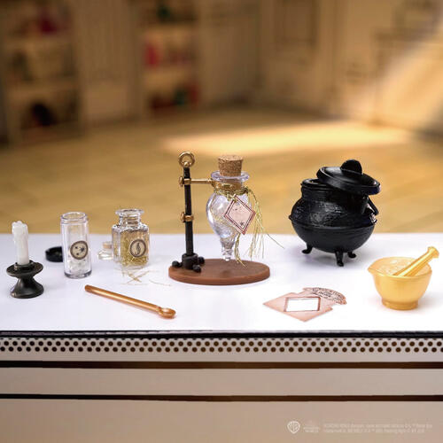 MGA's Minivers 迷你宇宙手作驚喜球-哈利波特魔藥學- 隨機發貨