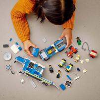 LEGO樂高城市系列 警察行動指揮車 60315