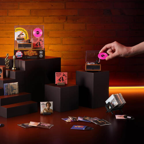 Mini Brands Vinyls Series 1 Playset Cube, 8pcs/PDQ